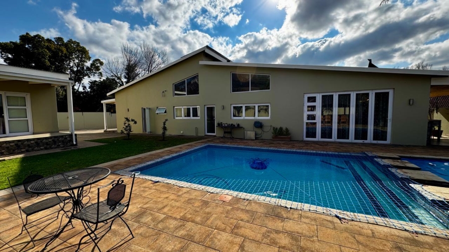 4 Bedroom Property for Sale in Eldoraigne Gauteng