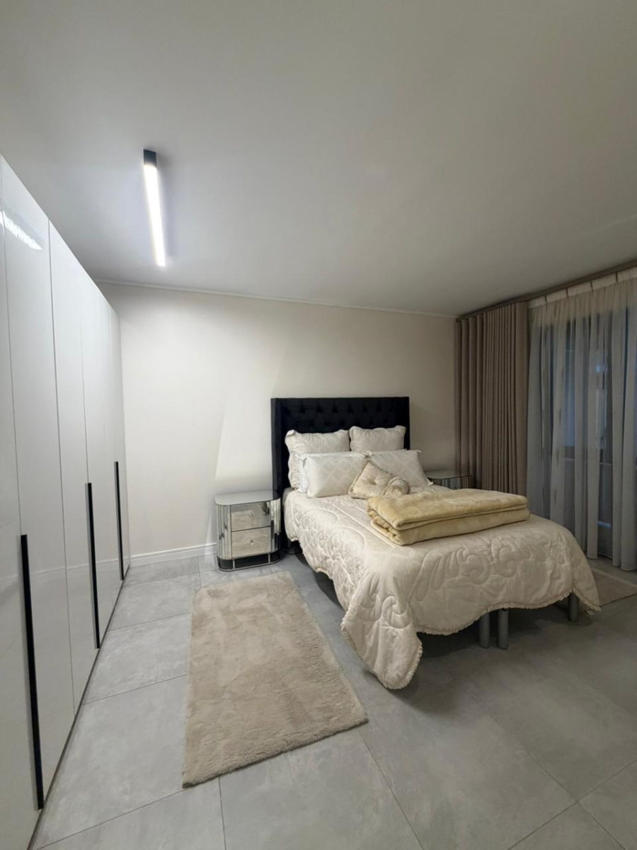 To Let 3 Bedroom Property for Rent in Hyde Park Gauteng