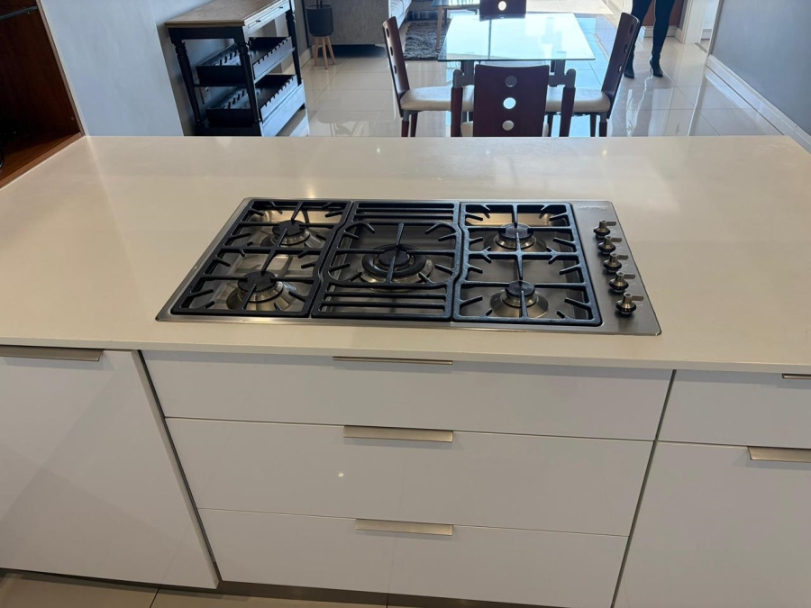 To Let 2 Bedroom Property for Rent in Morningside Ext 40 Gauteng
