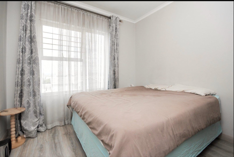 To Let 3 Bedroom Property for Rent in Blue Hills Gauteng