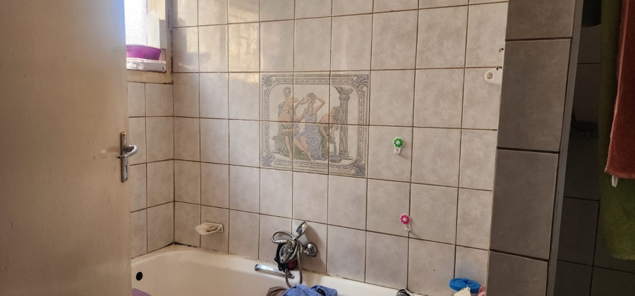 3 Bedroom Property for Sale in Lenasia Ext 10 Gauteng