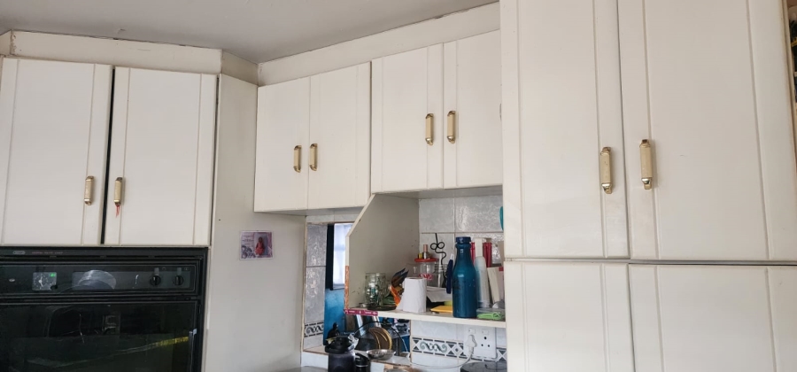 3 Bedroom Property for Sale in Lenasia Ext 10 Gauteng