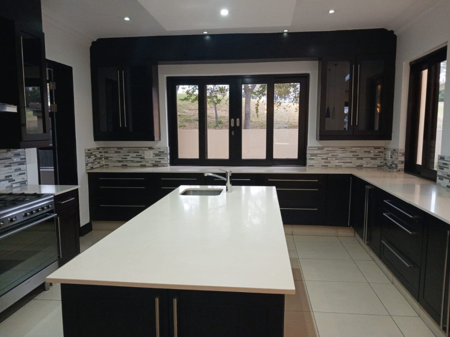 5 Bedroom Property for Sale in Blue Valley Golf Estate Gauteng