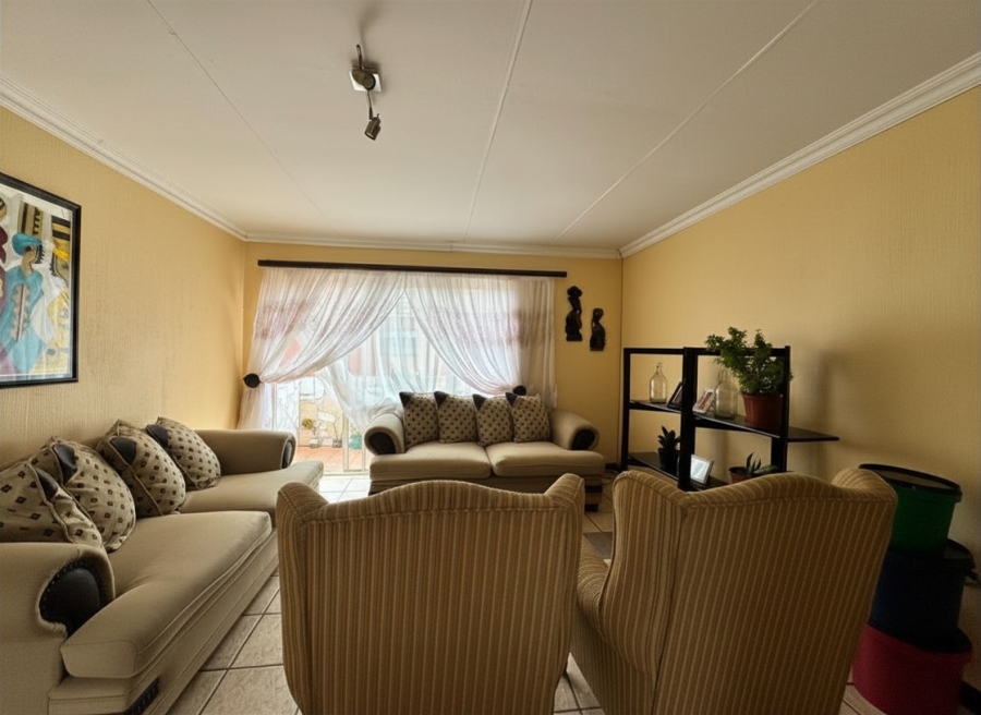3 Bedroom Property for Sale in Vorna Valley Gauteng