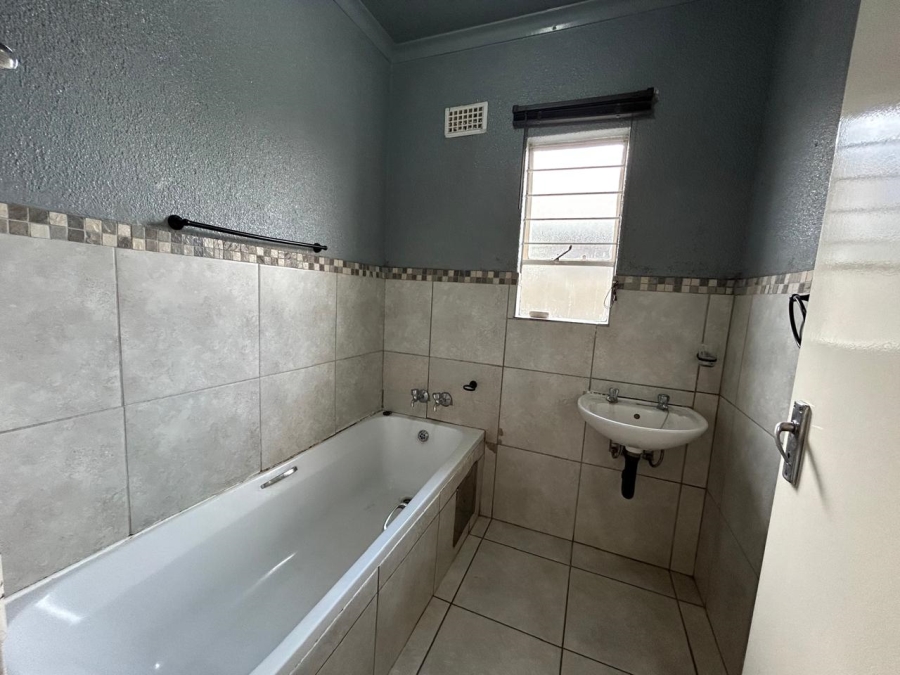 3 Bedroom Property for Sale in Salfin Gauteng