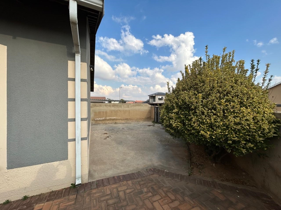 3 Bedroom Property for Sale in Salfin Gauteng
