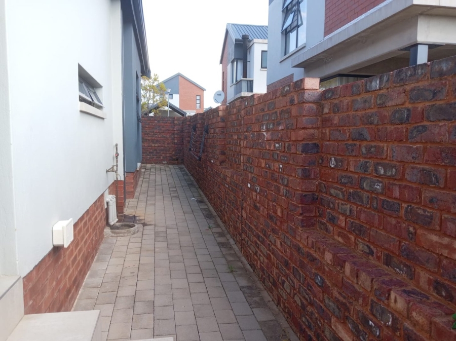 3 Bedroom Property for Sale in Zandspruit Gauteng