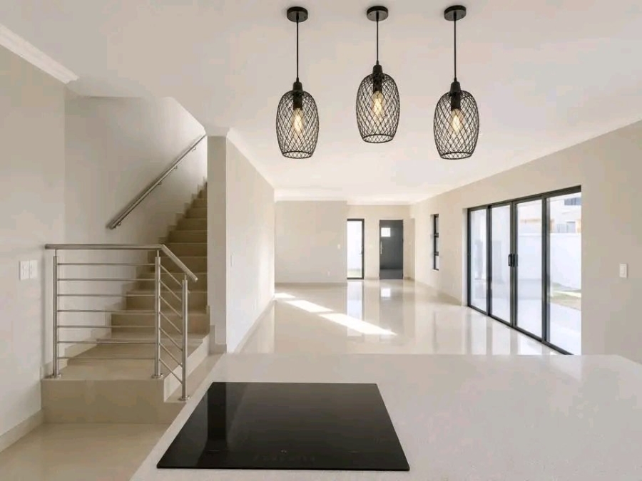 4 Bedroom Property for Sale in Zambezi Manor Lifestyle Estate Gauteng