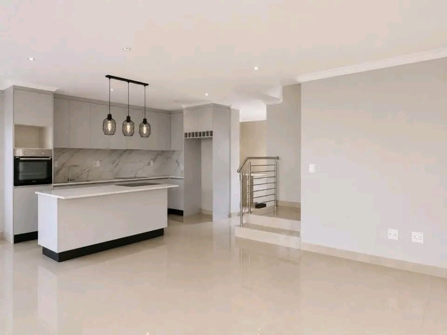 4 Bedroom Property for Sale in Zambezi Manor Lifestyle Estate Gauteng