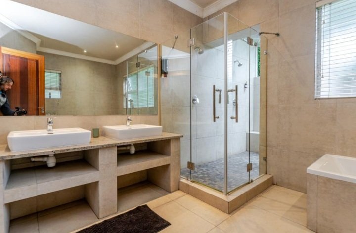 4 Bedroom Property for Sale in Bedfordview Gauteng