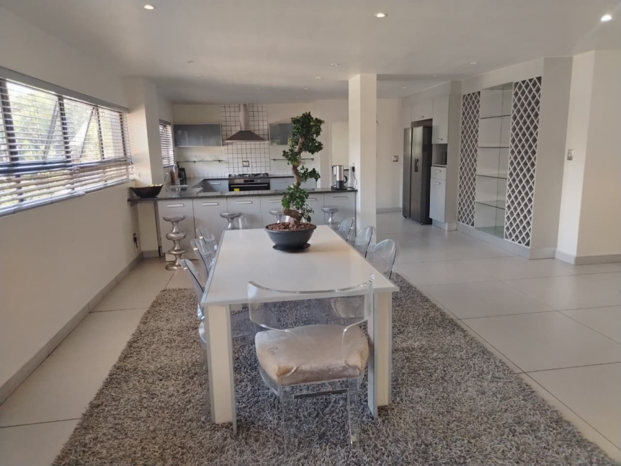 To Let 4 Bedroom Property for Rent in Sandton Central Gauteng