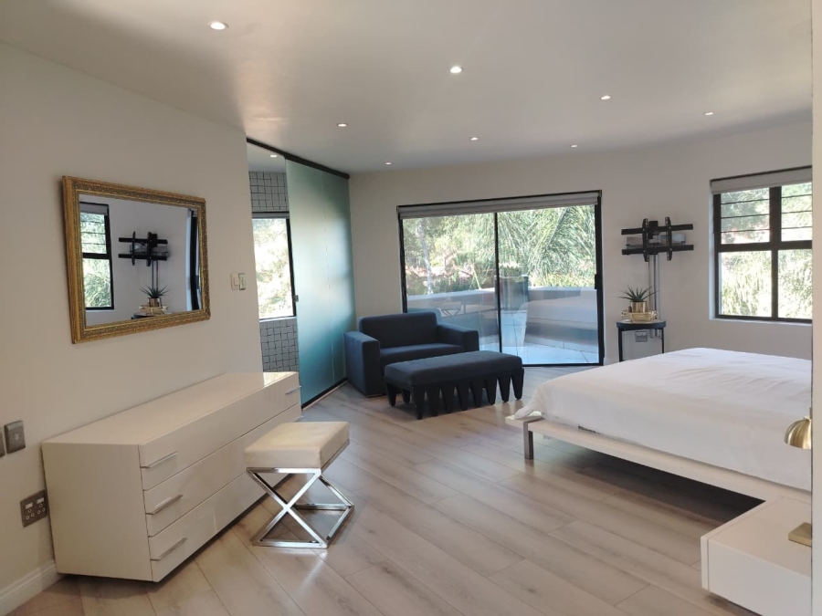 To Let 4 Bedroom Property for Rent in Sandton Central Gauteng