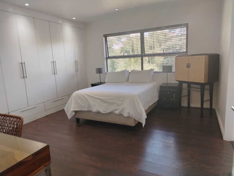 To Let 4 Bedroom Property for Rent in Sandton Central Gauteng