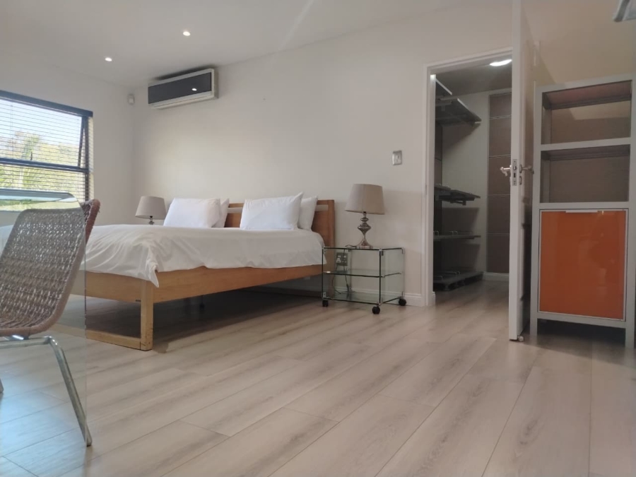 To Let 4 Bedroom Property for Rent in Sandton Central Gauteng