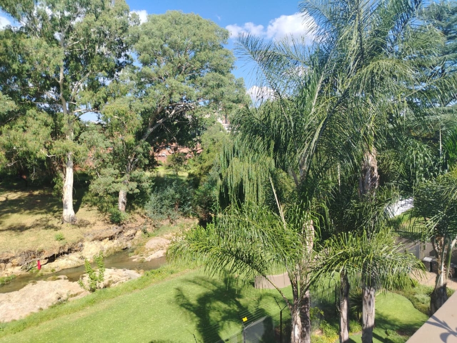 To Let 4 Bedroom Property for Rent in Sandton Central Gauteng