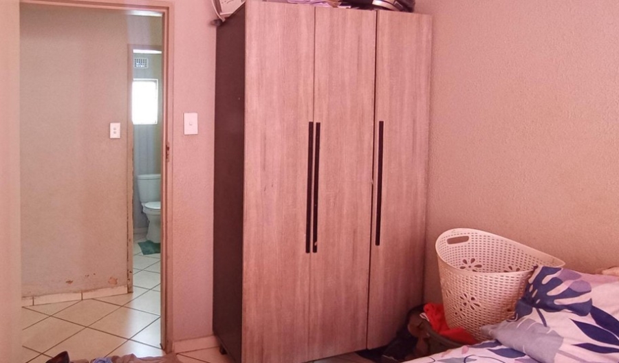 3 Bedroom Property for Sale in Rosslyn Gauteng