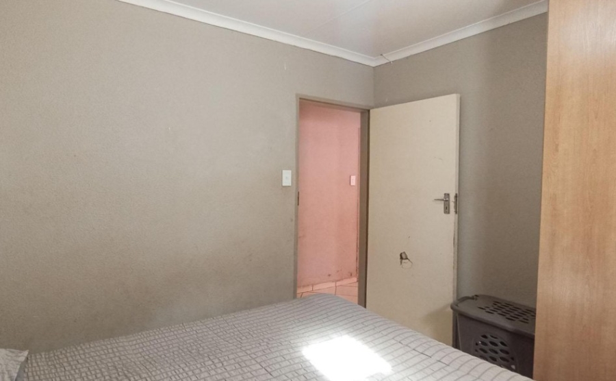 3 Bedroom Property for Sale in Rosslyn Gauteng