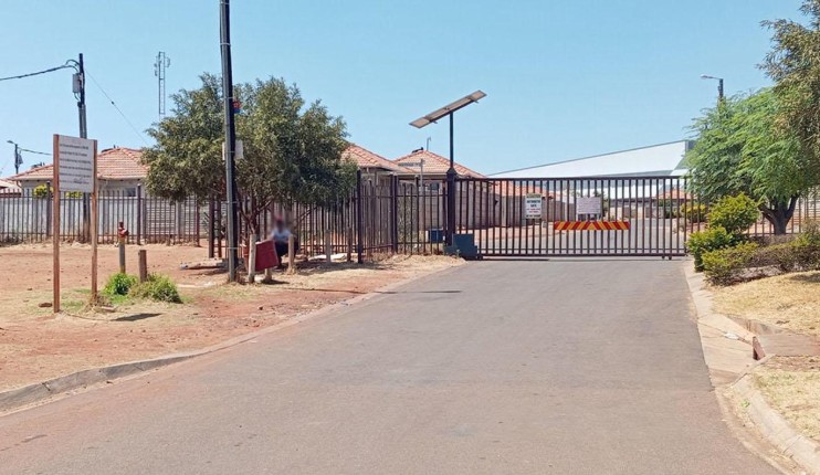 3 Bedroom Property for Sale in Rosslyn Gauteng