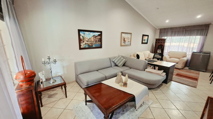 2 Bedroom Property for Sale in Olympus AH Gauteng