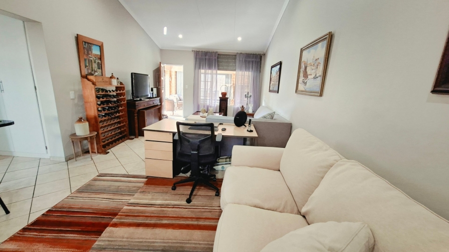 2 Bedroom Property for Sale in Olympus AH Gauteng