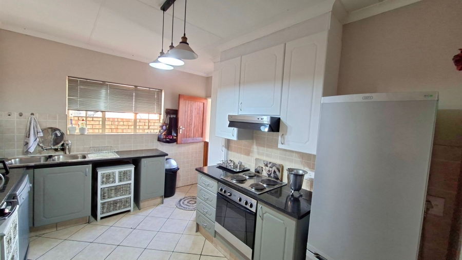 2 Bedroom Property for Sale in Olympus AH Gauteng