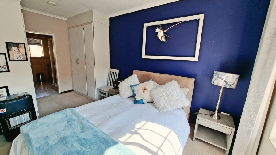 2 Bedroom Property for Sale in Olympus AH Gauteng