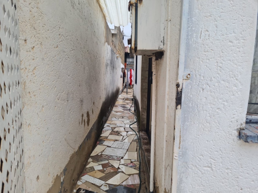 To Let 2 Bedroom Property for Rent in Moroka Gauteng