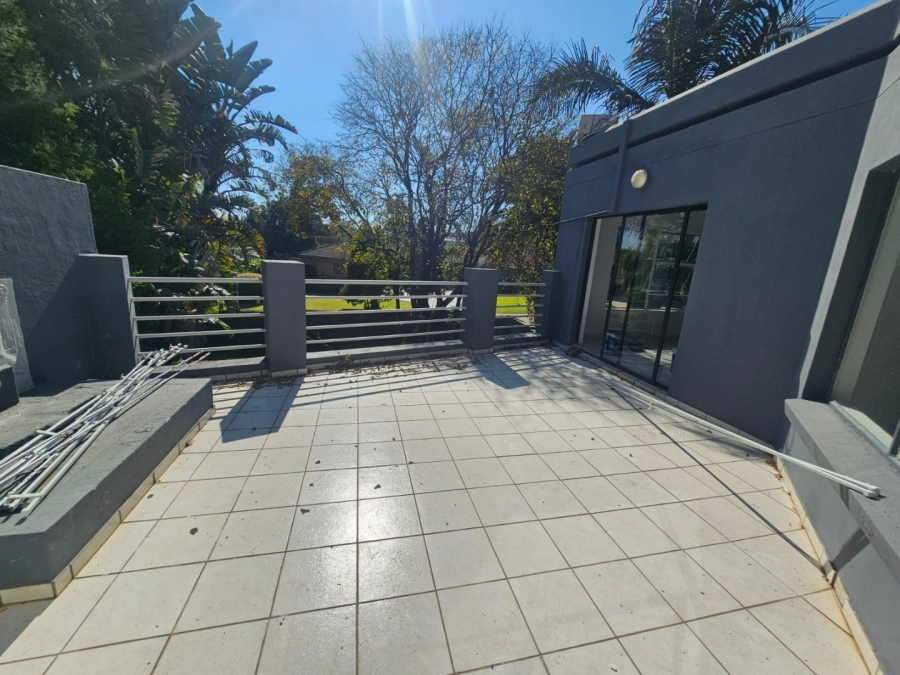 To Let 4 Bedroom Property for Rent in Eldoraigne Gauteng