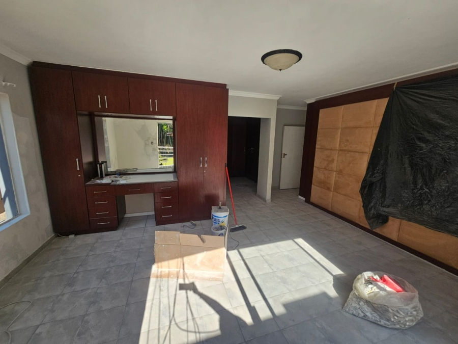 To Let 4 Bedroom Property for Rent in Eldoraigne Gauteng