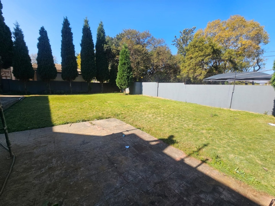 To Let 4 Bedroom Property for Rent in Eldoraigne Gauteng
