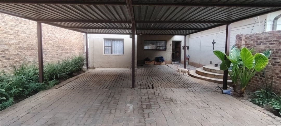 3 Bedroom Property for Sale in Comet Gauteng