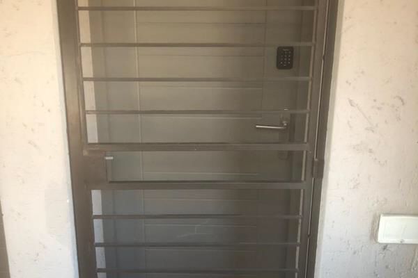 To Let 1 Bedroom Property for Rent in Sunninghill Gauteng