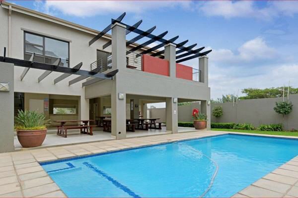 To Let 1 Bedroom Property for Rent in Sunninghill Gauteng