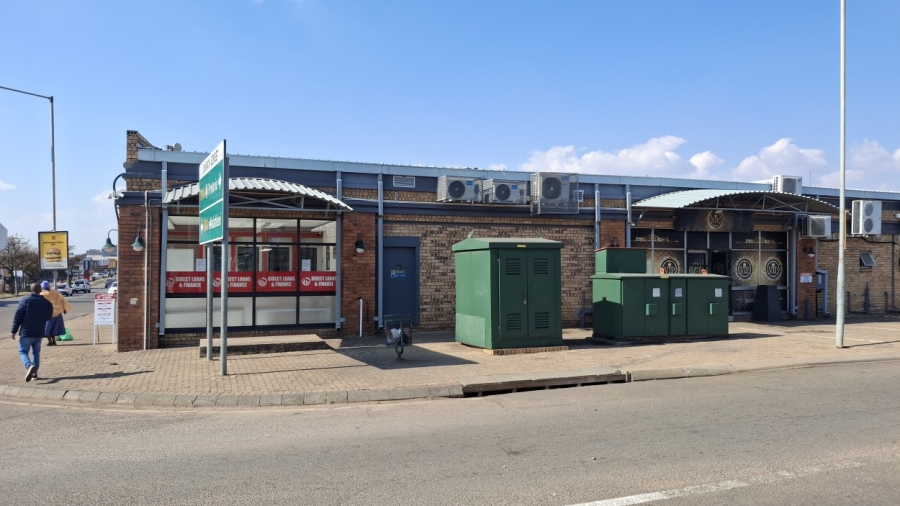 To Let Commercial Property for Rent in Erasmus Gauteng