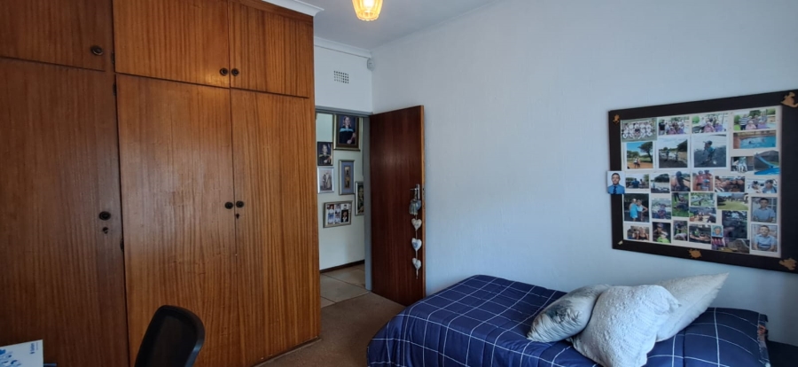3 Bedroom Property for Sale in Helderkruin Gauteng