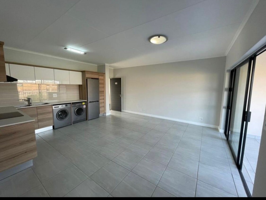 To Let 1 Bedroom Property for Rent in Waterfall Country Estate Gauteng