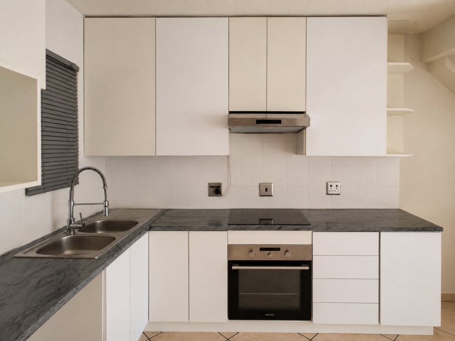 3 Bedroom Property for Sale in Illiondale Gauteng