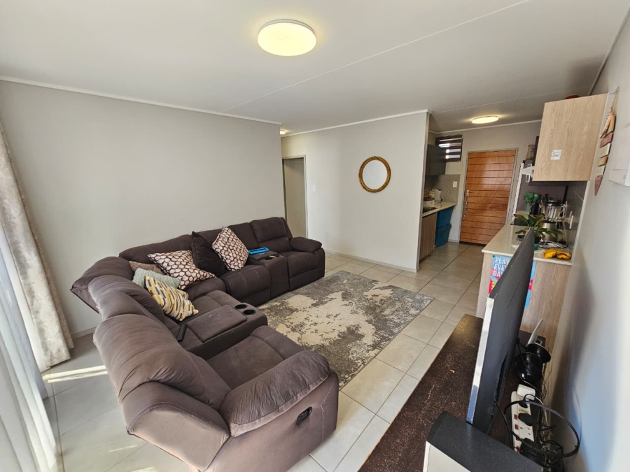 2 Bedroom Property for Sale in Amberfield Gauteng