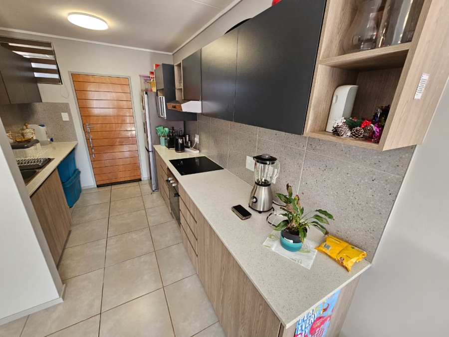 2 Bedroom Property for Sale in Amberfield Gauteng