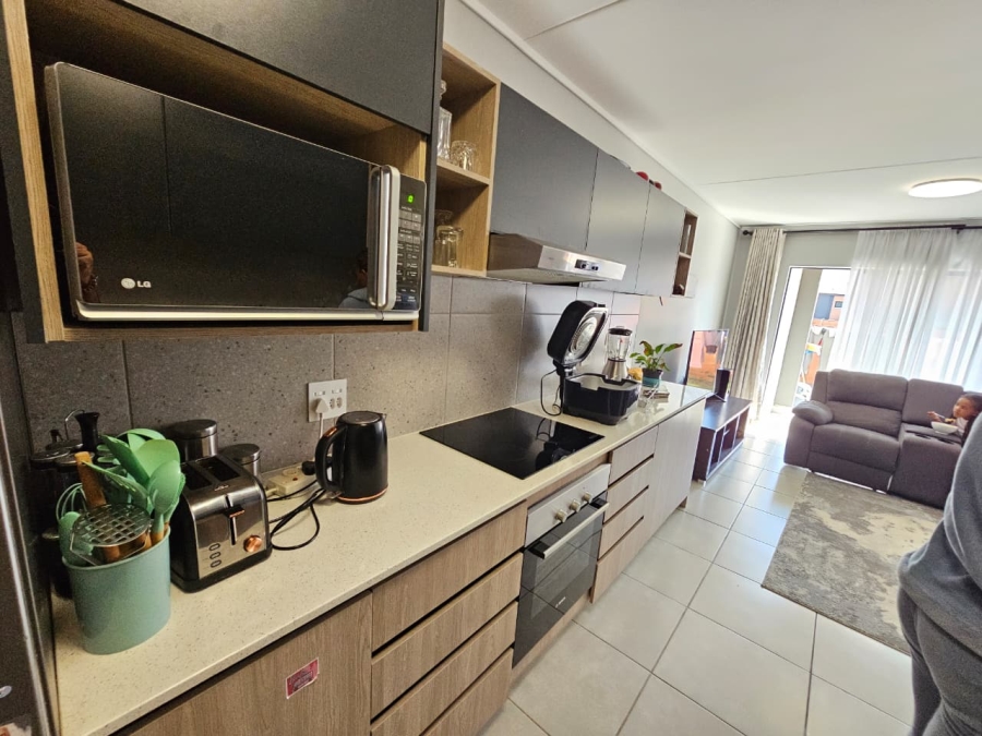 2 Bedroom Property for Sale in Amberfield Gauteng