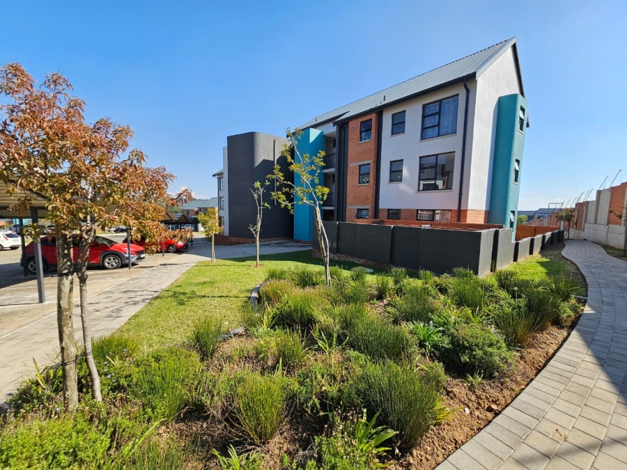 2 Bedroom Property for Sale in Amberfield Gauteng