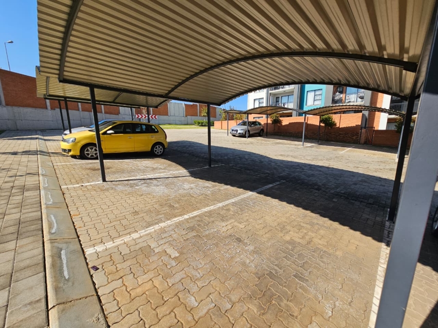 2 Bedroom Property for Sale in Amberfield Gauteng