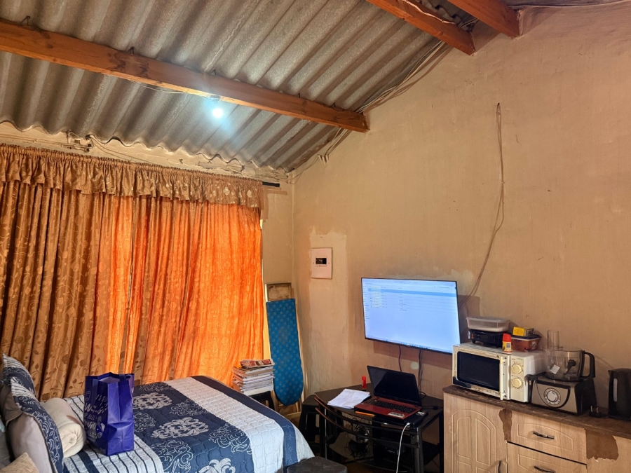 1 Bedroom Property for Sale in Vosloorus Ext 7 Gauteng