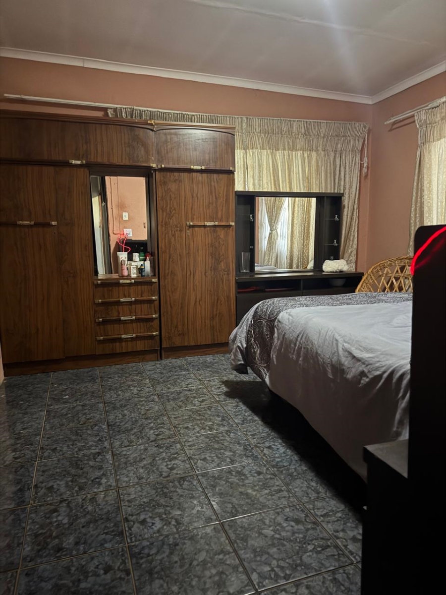 2 Bedroom Property for Sale in Tsakane Gauteng