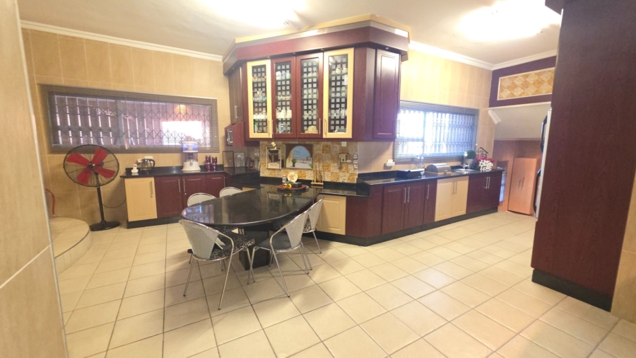  Bedroom Property for Sale in Erasmia Gauteng