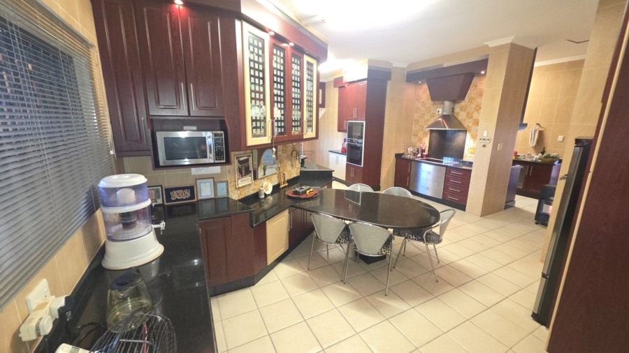  Bedroom Property for Sale in Erasmia Gauteng
