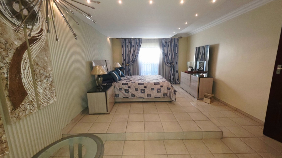  Bedroom Property for Sale in Erasmia Gauteng