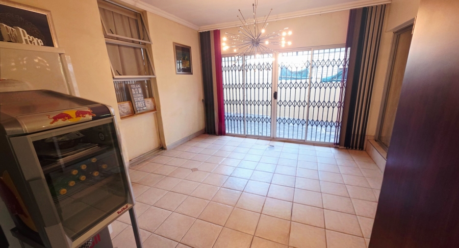  Bedroom Property for Sale in Erasmia Gauteng