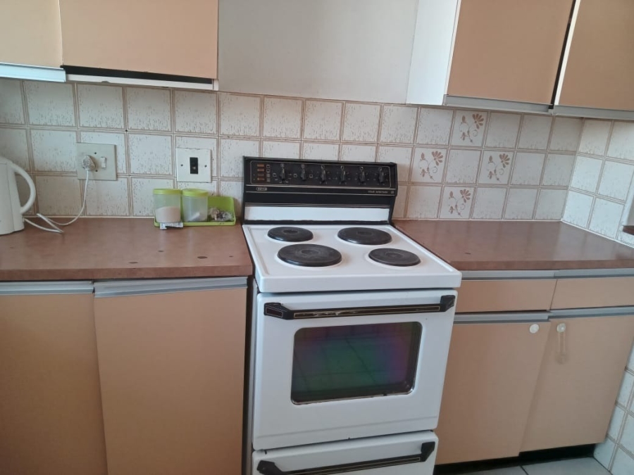 2 Bedroom Property for Sale in Pretoria Central Gauteng