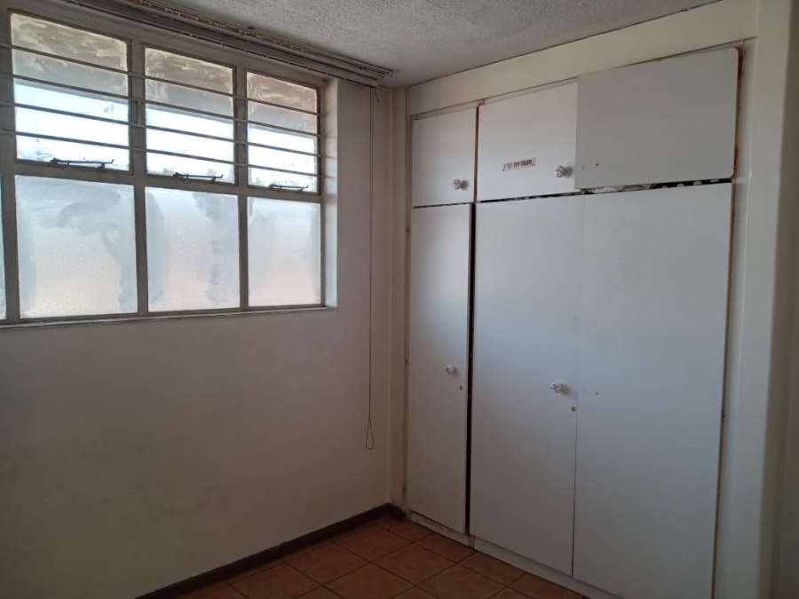 2 Bedroom Property for Sale in Pretoria Central Gauteng